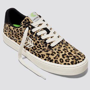 BRAND NEW - CARIUMA NAIOCA canvas shoes in Leopard in size 6.5